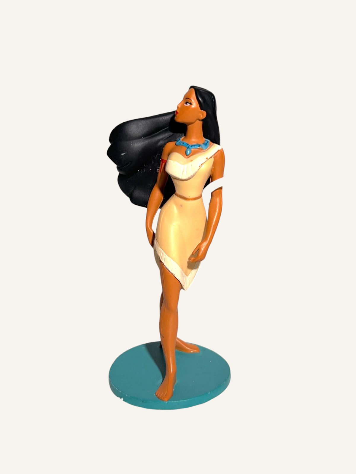 Figura Pocahontas con brillo